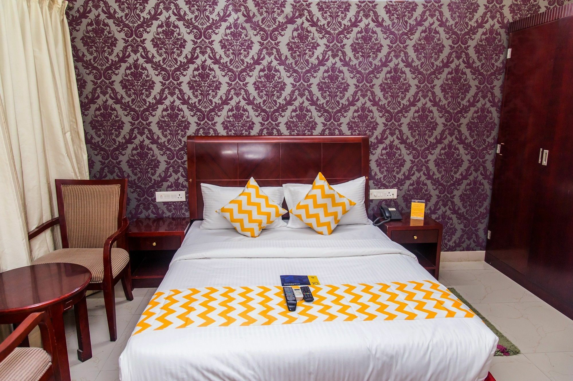 Fabexpress Oriental Suites III - Btm Mico Layout Bangalore Exteriör bild