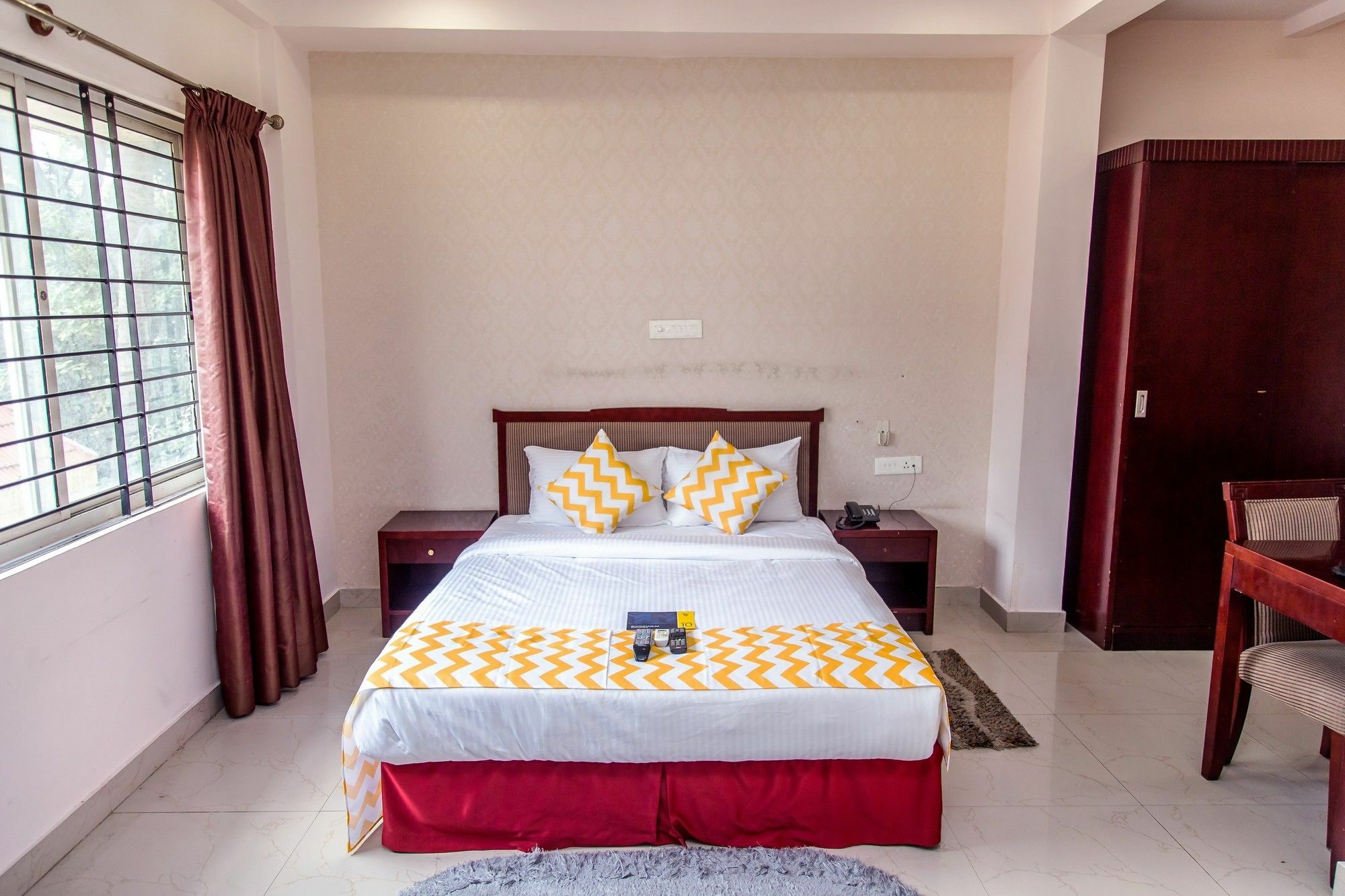 Fabexpress Oriental Suites III - Btm Mico Layout Bangalore Exteriör bild